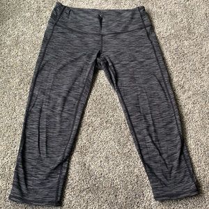 Athleta cropped leggings